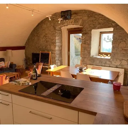La Vigneronne, Tuin Holiday home Blonay
